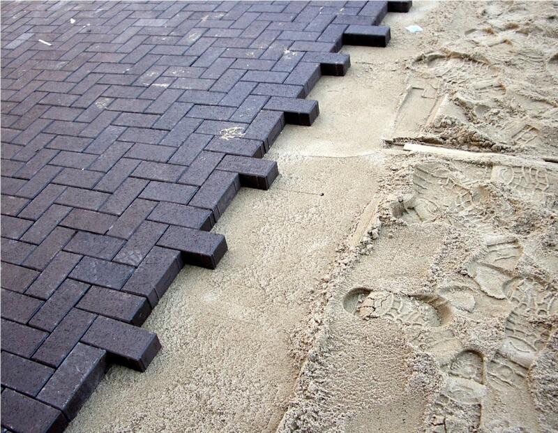 Budujemy ścieżki ogrodowe