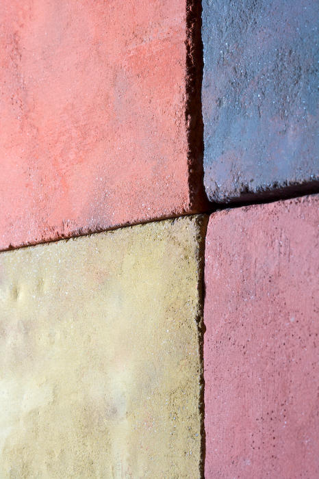 Jaki cement stosować w produkcji betonu towarowego, a jaki w kostki brukowej?