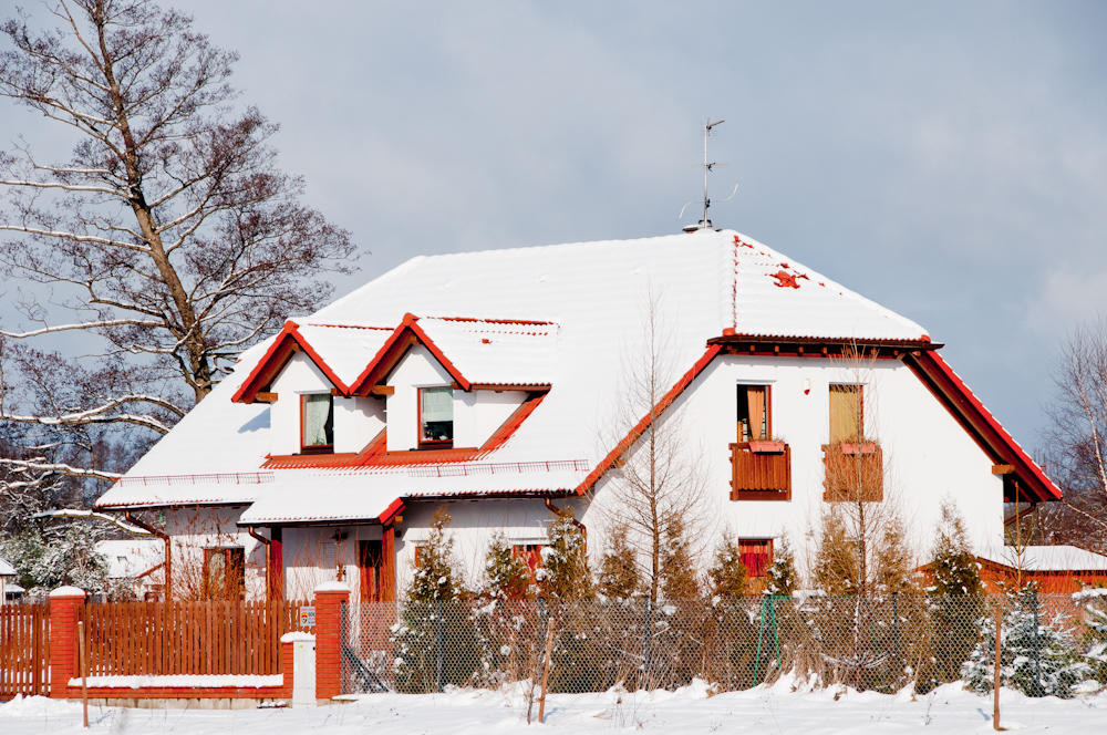 Pierwszy rok w nowym domu – co się dzieje z budynkiem?