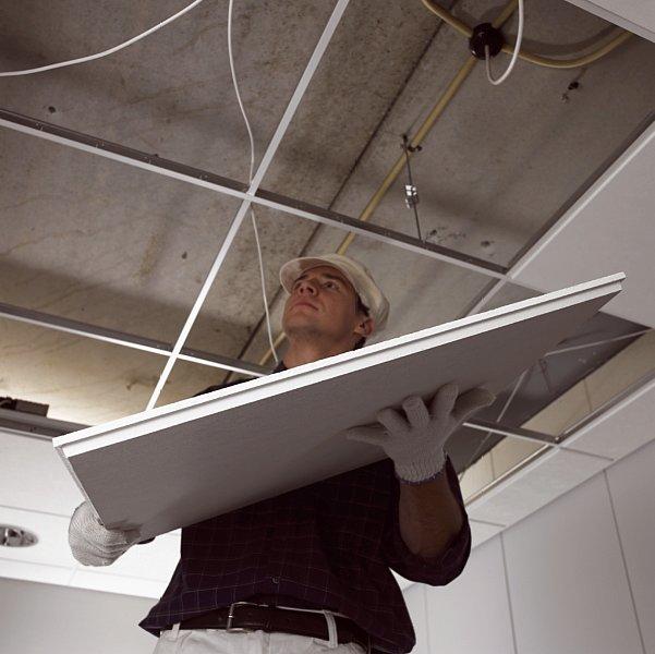 Rockfon wprowadza nowy system montażu sufitów podwieszanych