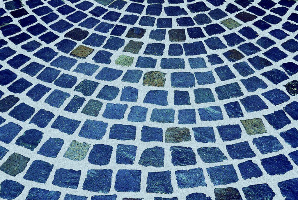 Okiem eksperta: metody układania bruku