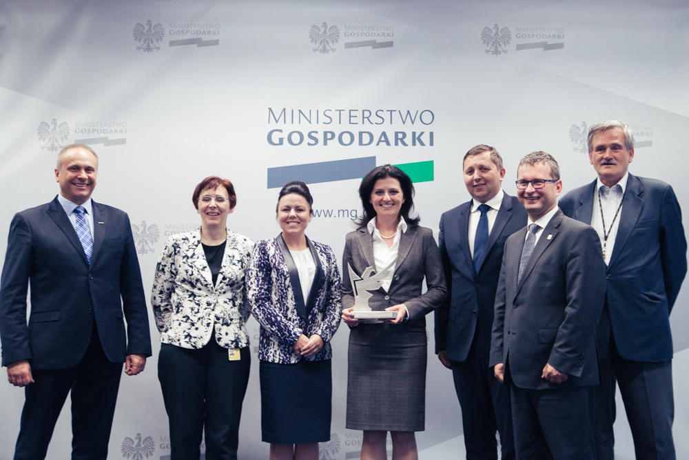 FAKRO dołącza do podziękowań dla Ilony Antoniszyn-Klik