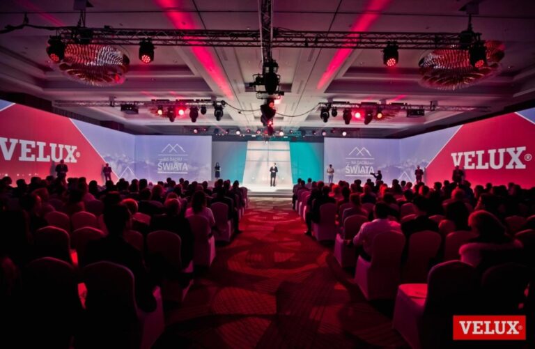Konferencja firmy VELUX „Na Dachu Świata”