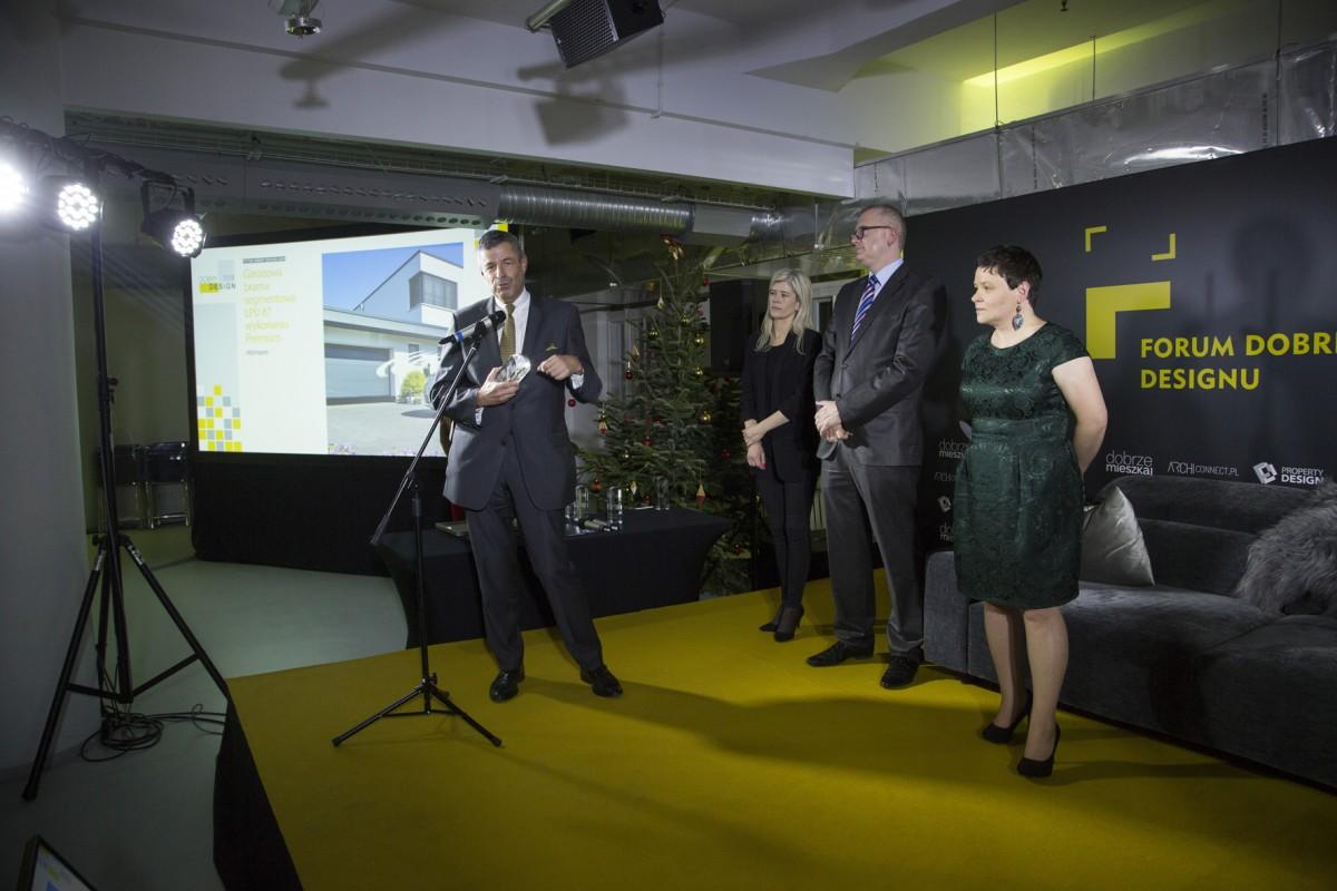 Brama garażowa i drzwi wewnętrzne firmy Hörmann z nagrodą Dobry Design 2018