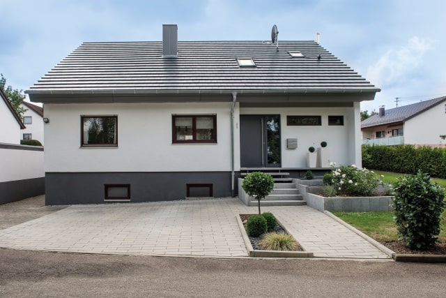 Na co należy zwrócić uwagę, wybierając dachówkę ceramiczną?