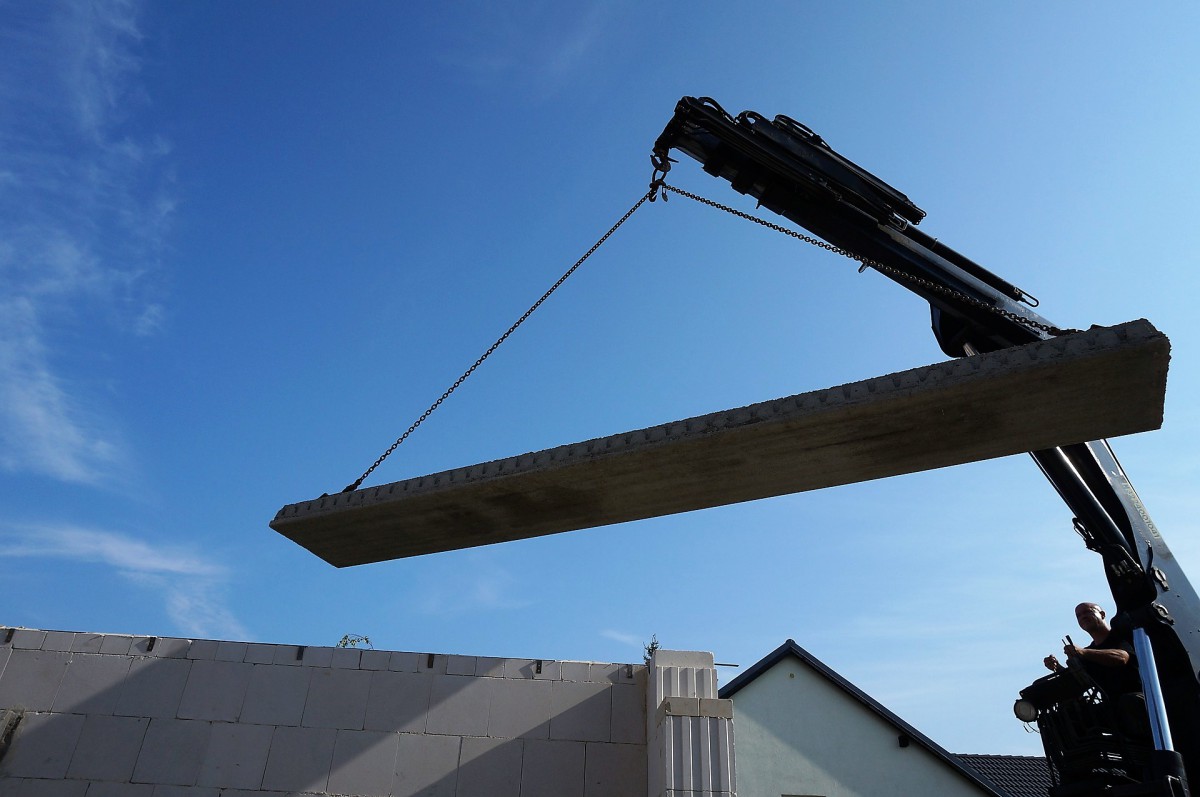 Jaki strop wybrać do domu jednorodzinnego?