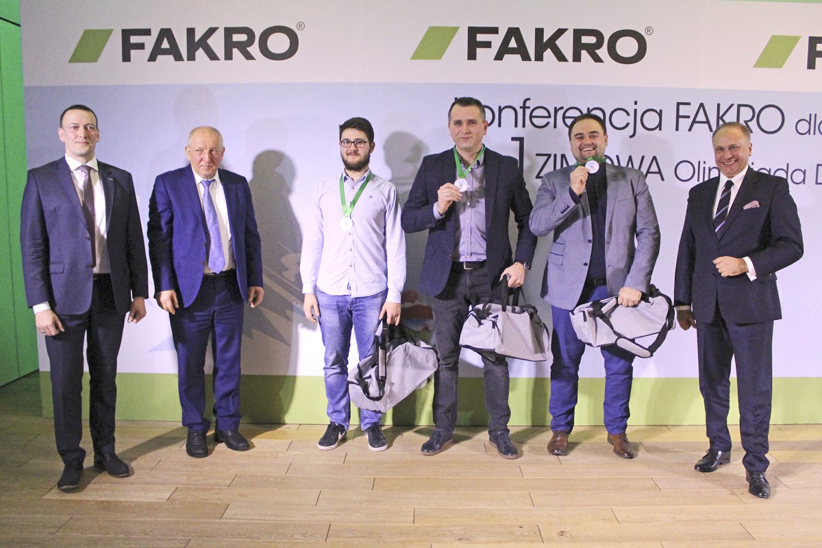 Mistrzowie dekarstwa na stoku