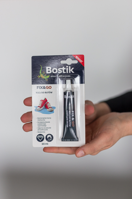 Jak samodzielnie skleić buty?