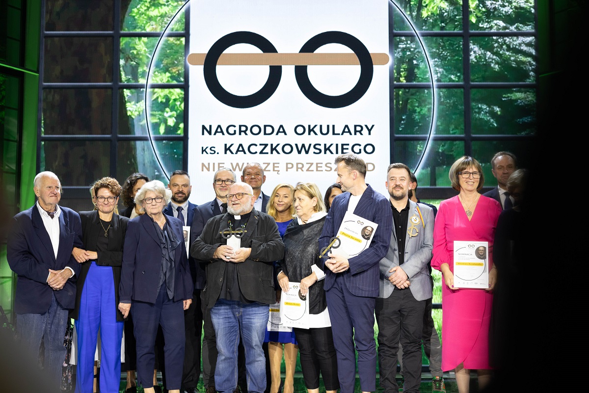 KRISPOL: Przyznano nagrodę „Okulary ks. Kaczkowskiego”