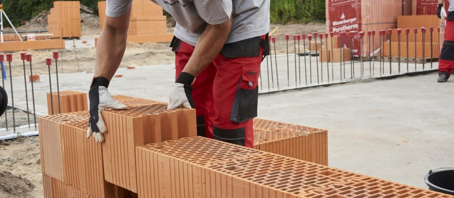 PL_PPR_Murowanie_sciany_2warstwowej_Porotherm (2)