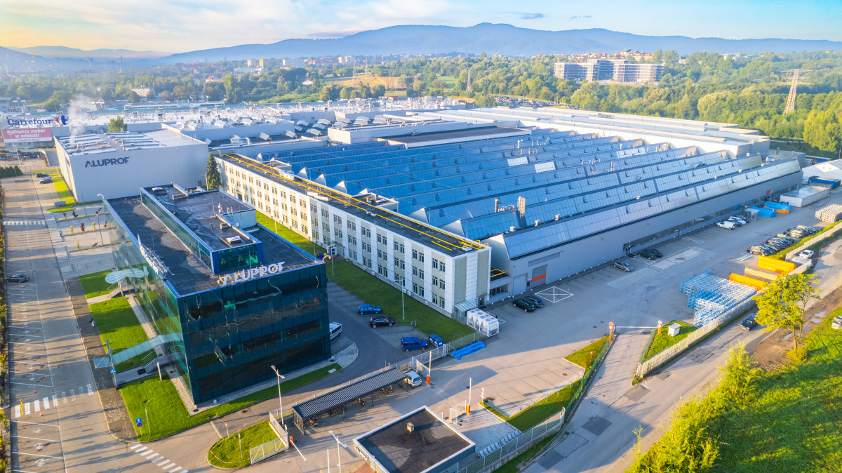 Zielona ekspansja: Aluprof zwiększa moce produkcyjne, stawiając na zrównoważony rozwój i nowoczesne technologie