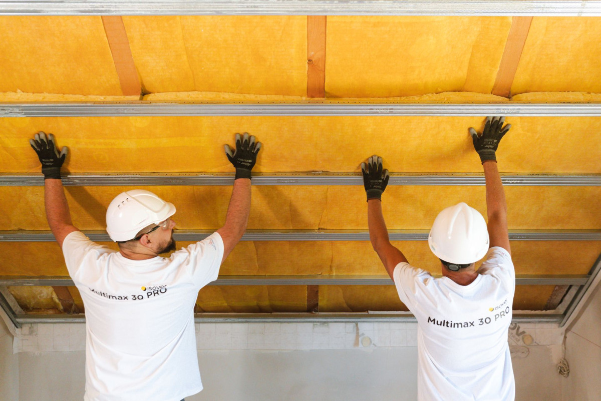 Nowość! MULTIMAX 30 PRO od ISOVER – wełna mineralna z rekordowym, najniższym  w Polsce współczynnikiem przewodzenia ciepła lambda