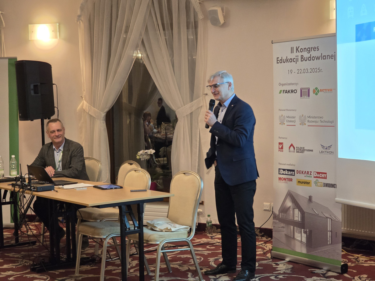 FAKRO organizatorem II Kongresu Edukacji Budowlanej