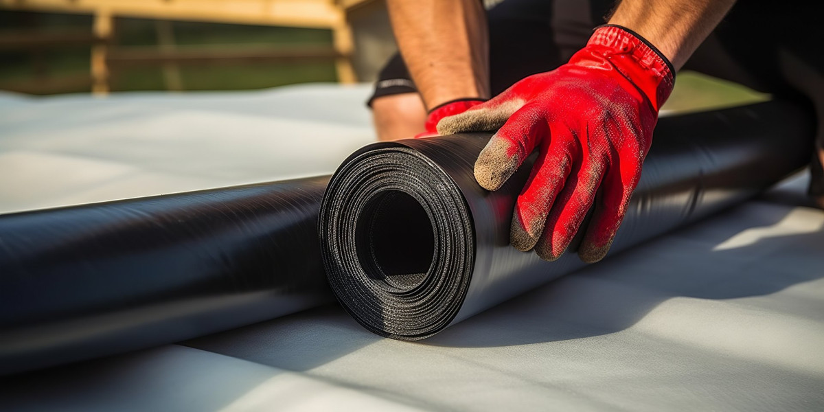 Jak porównać membrany dachowe? Na te właściwości musisz zwrócić uwagę